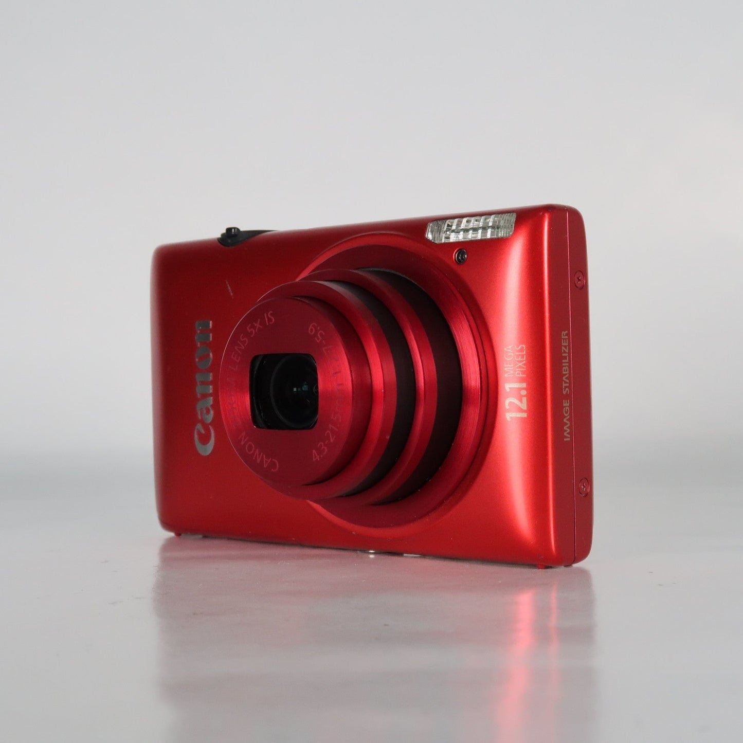Cenon IXUS 220 HS 12.1MP Digital Camera Red – Boxed Set