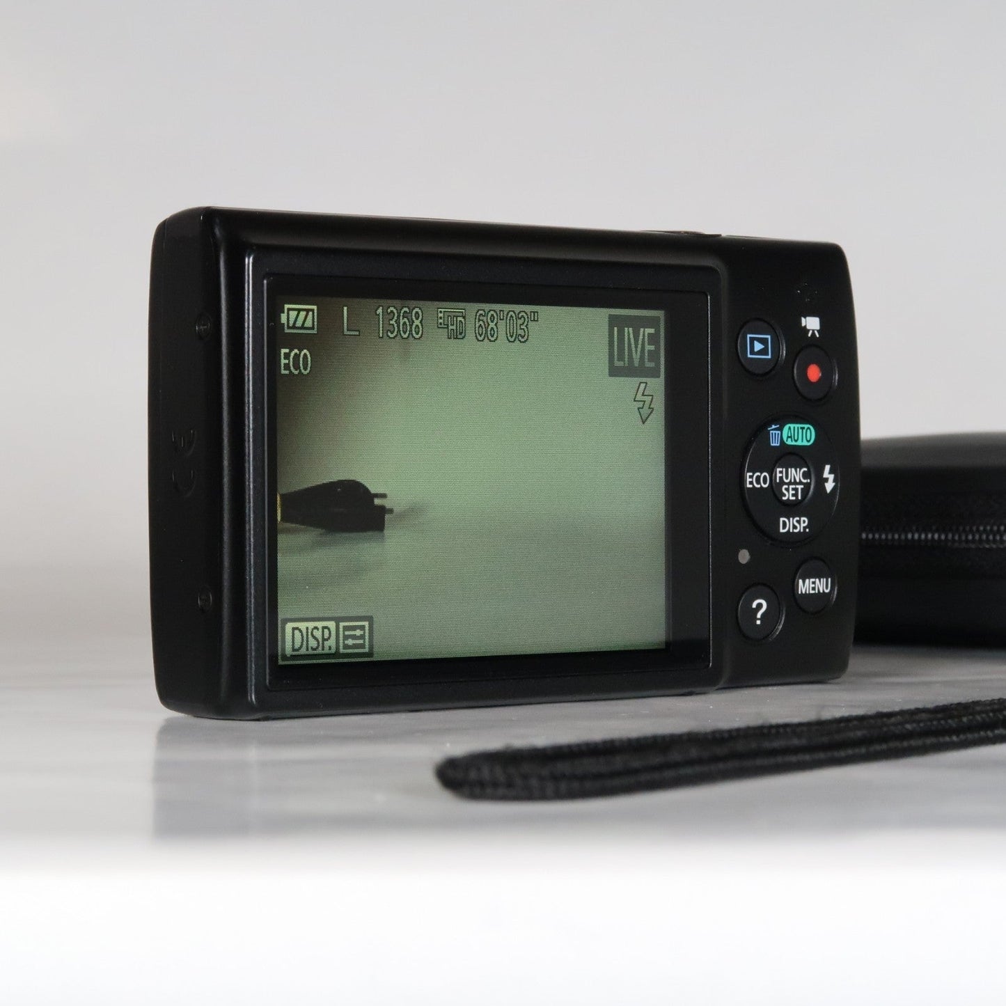 Cenon IXUS 155 20.0MP Digital Camera Black – Mint Condition