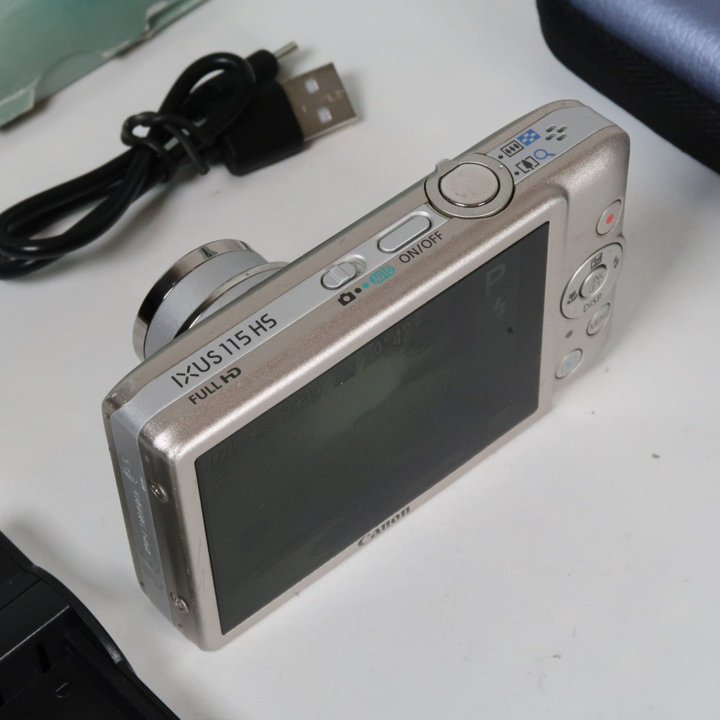 Cenon IXUS 115 HS PowerShot ELPH 100 HS 12.1 MP 4x Digital Camera Silver