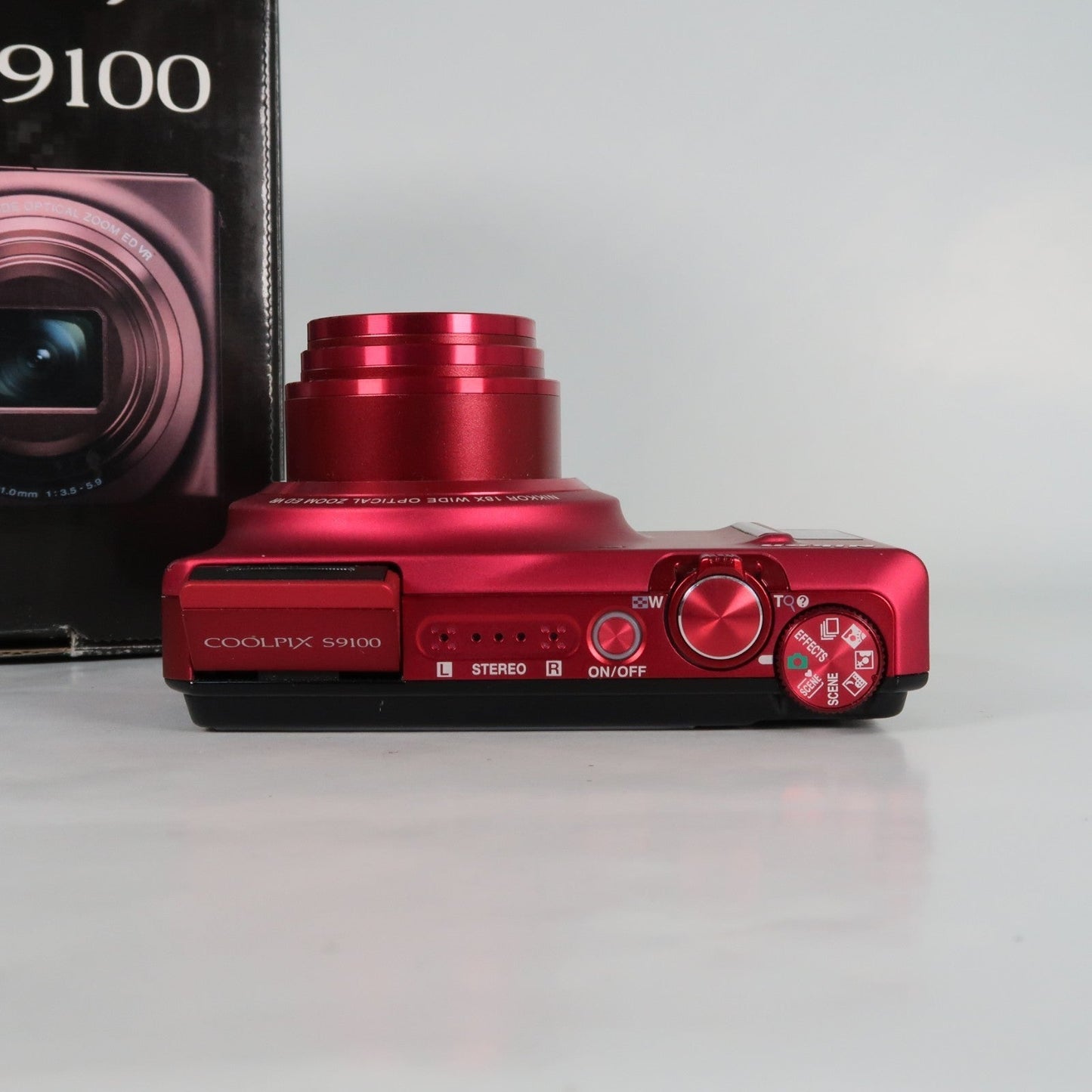Nikona Coolpix S9100 12.1MP 18x Digital Camera Red, Case, SD Card – Very Good