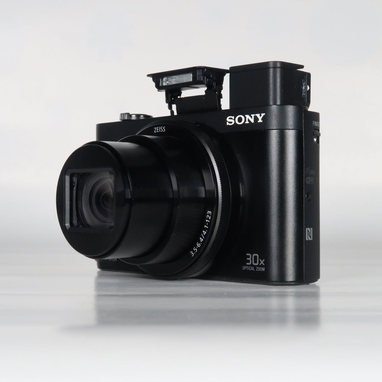 Soney Cyber-shot DSC-HX90V 18.2MP Digital Camera – Original Packaging – Excellent