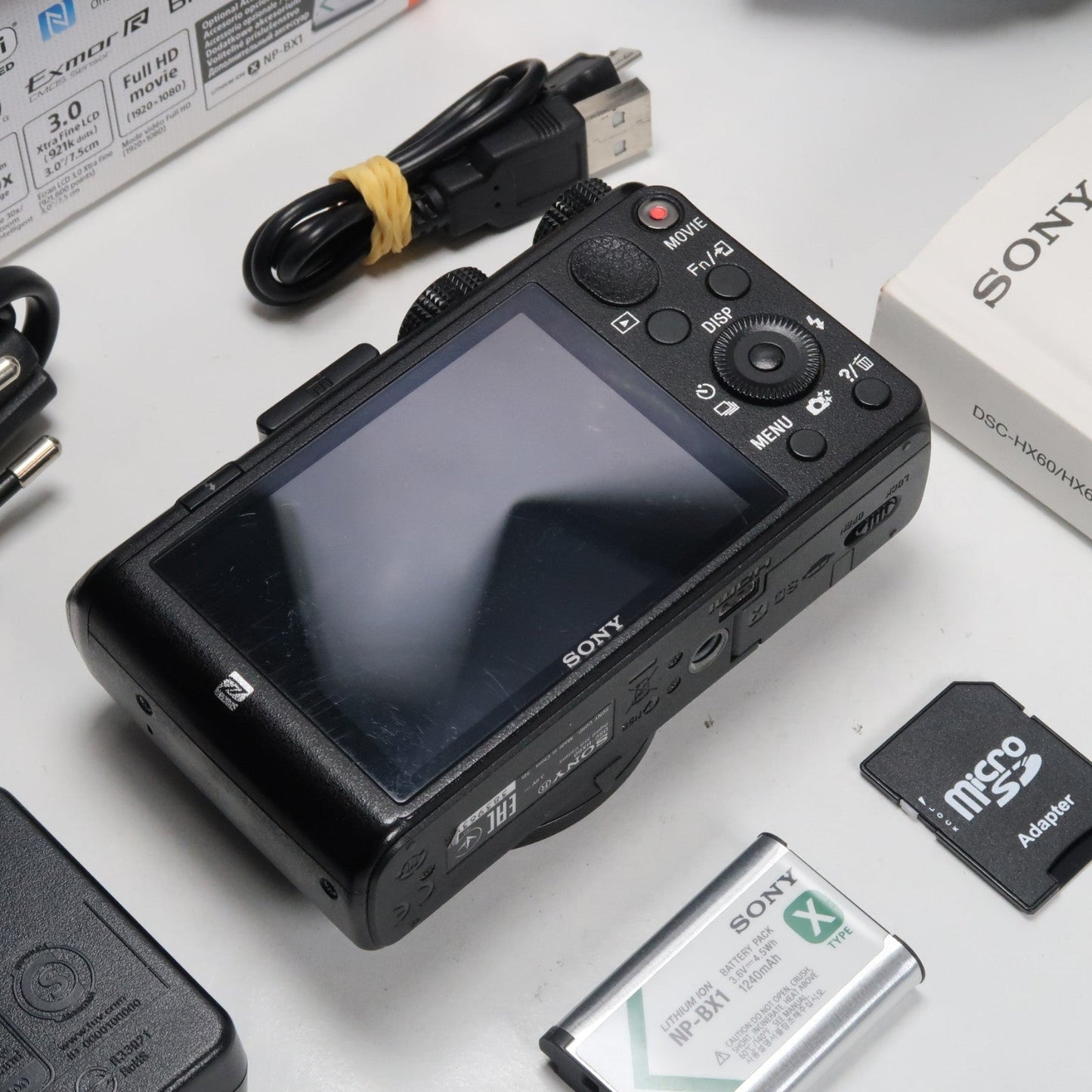 Soney CyberShot DSC-HX60V 20.4MP Digital Camera – Boxed, with Case & 32GB SD Card