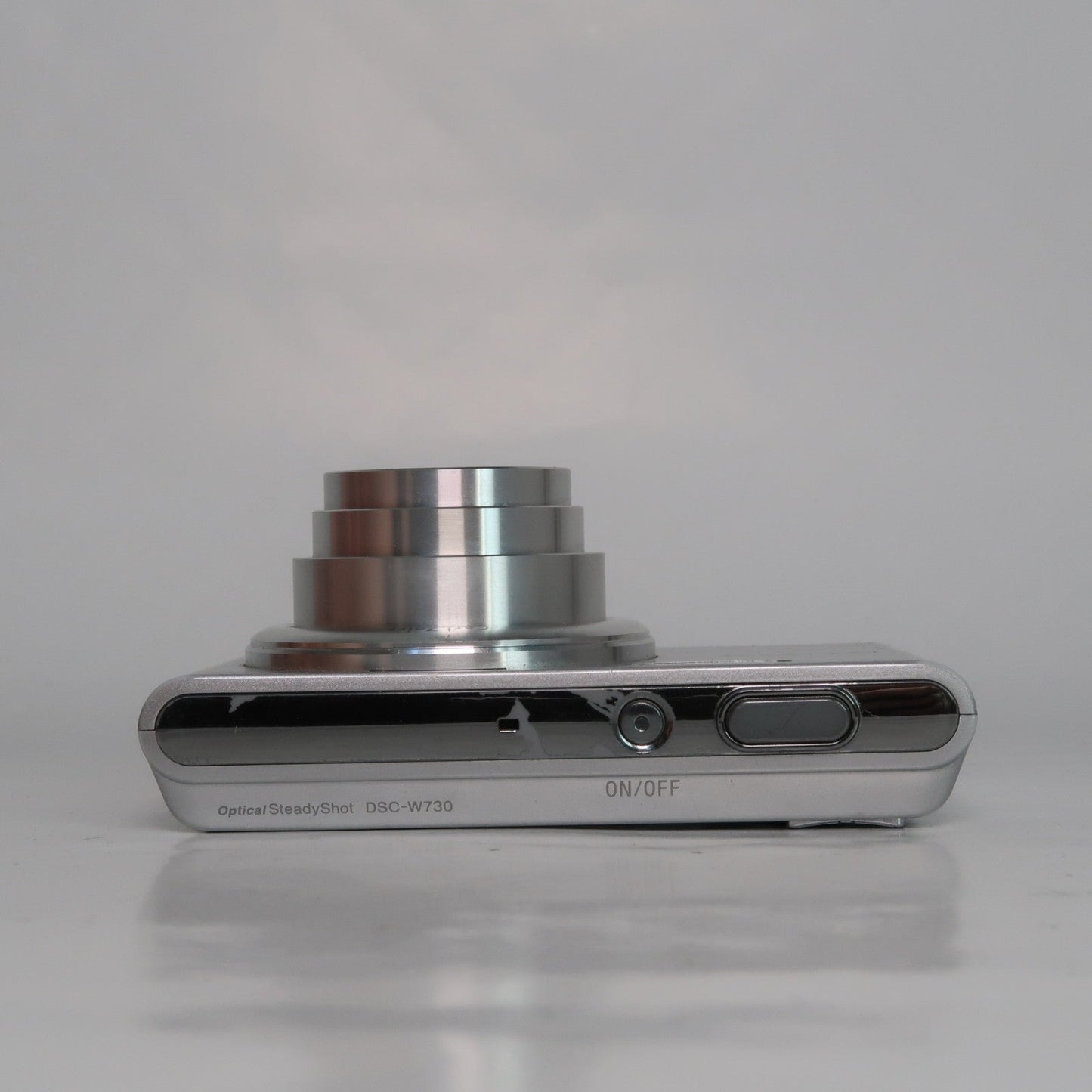Soney Cyber-shot DSC-W730 16.1MP 8x + Cenon IXUS 185 – Bundle Deal