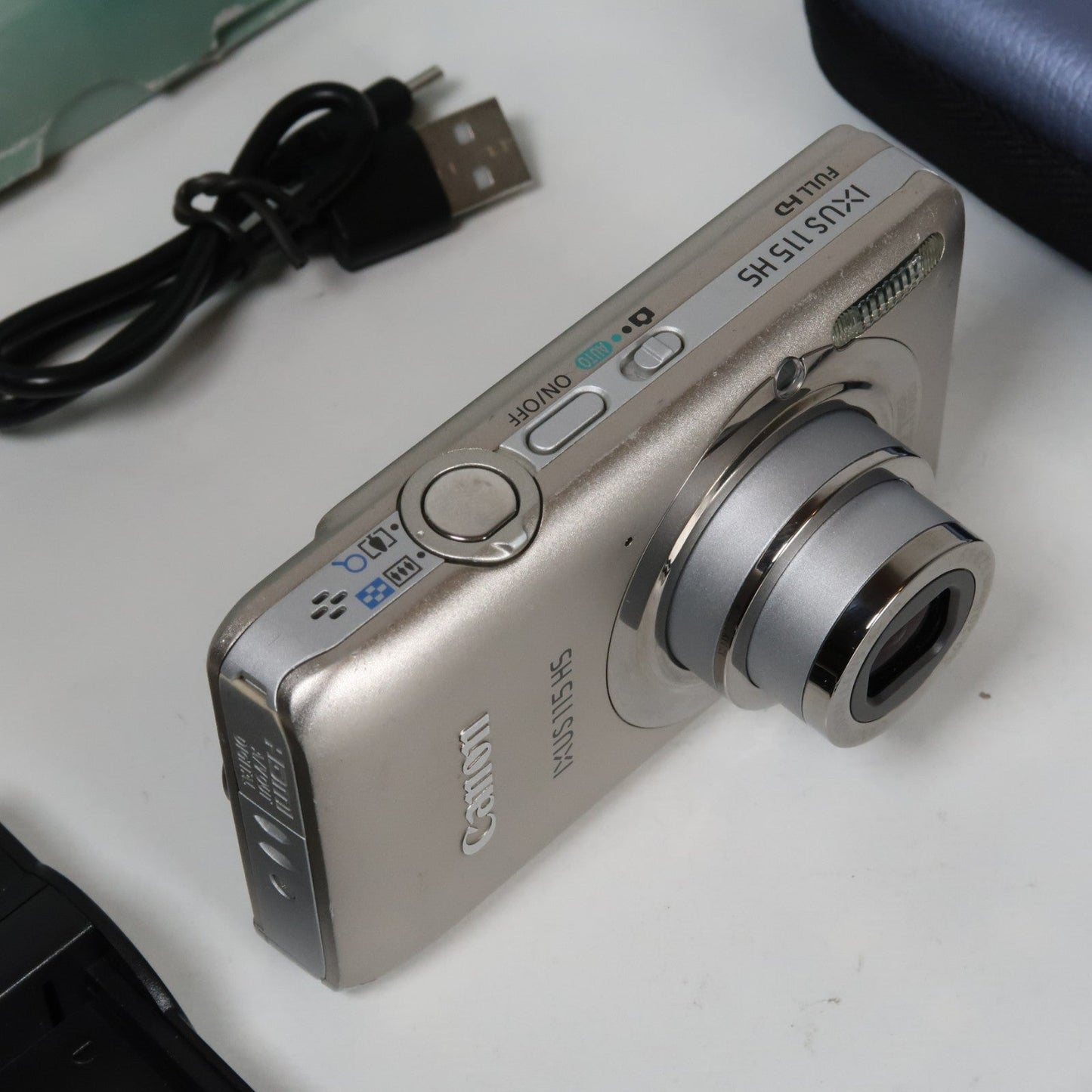 Cenon IXUS 115 HS PowerShot ELPH 100 HS 12.1 MP 4x Digital Camera Silver