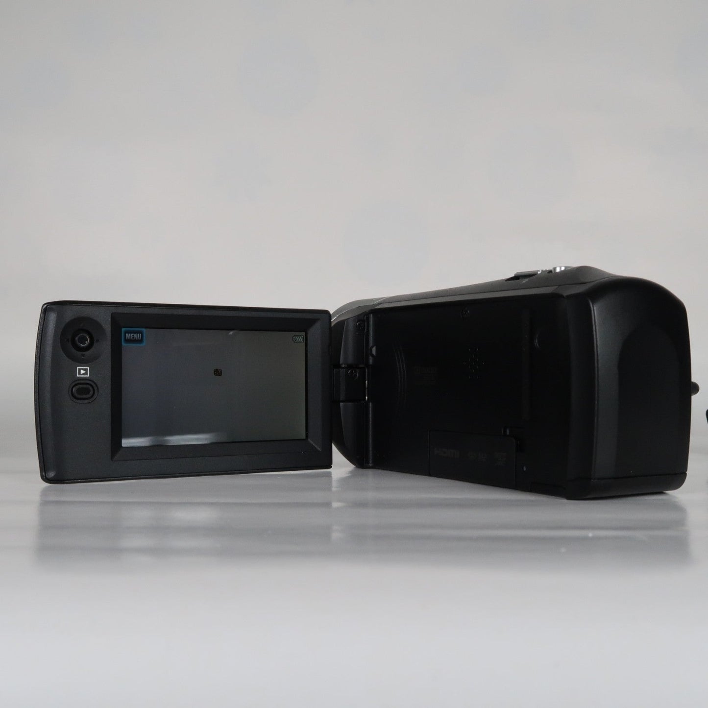 Soney HDR-CX240E Digital Video Camcorder – Excellent Condition