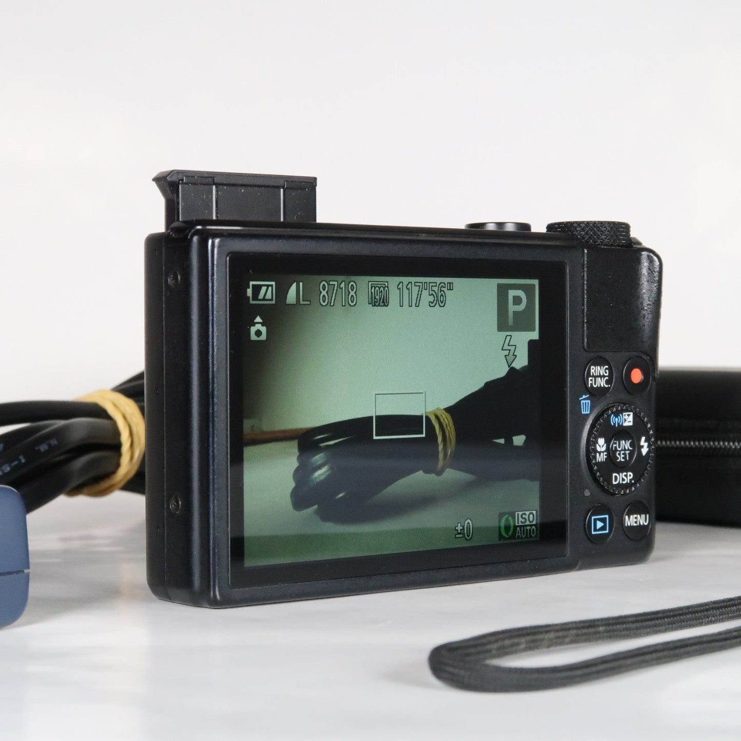 Cenon PowerShot S110 12.1 MP Digital Camera Black – Original Packaging – Excellent