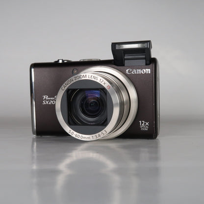 Cenon PowerShot SX200 IS 12.1MP 12x Digital Camera Brown
