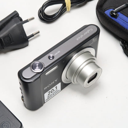 Soney Cyber-shot DSC-W800 20.1MP + Cenon IXUS 160 Silver Digital Cameras Bundle