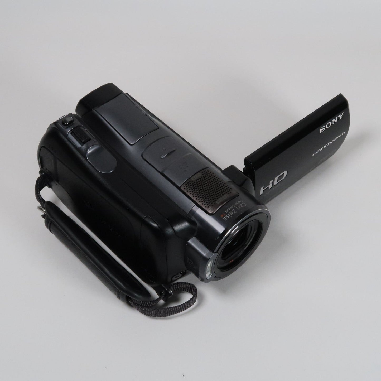 Soney HDR-SR12E Full HD AVCHD Handycam Camcorder – 120GB Internal Storage