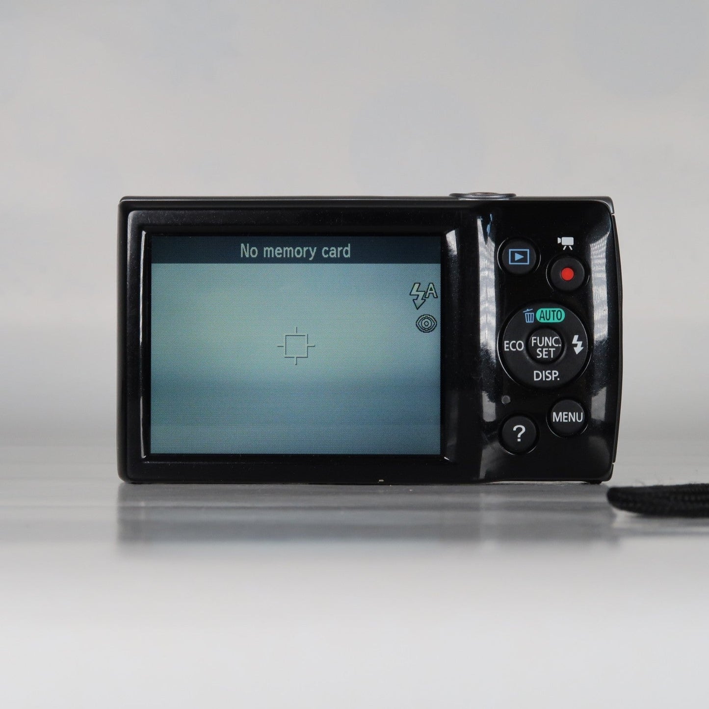 Cenon IXUS 145 / ELPH 135 16.0MP Digital Camera Black – With SD Card 4GB &amp; Case
