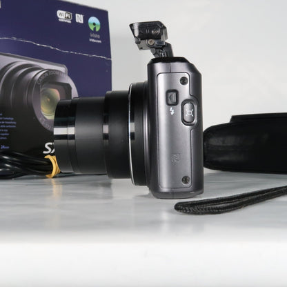 Cenon PowerShot SX720 HS 20.3MP 40x Digital Camera Black + Case + 64GB SD Card