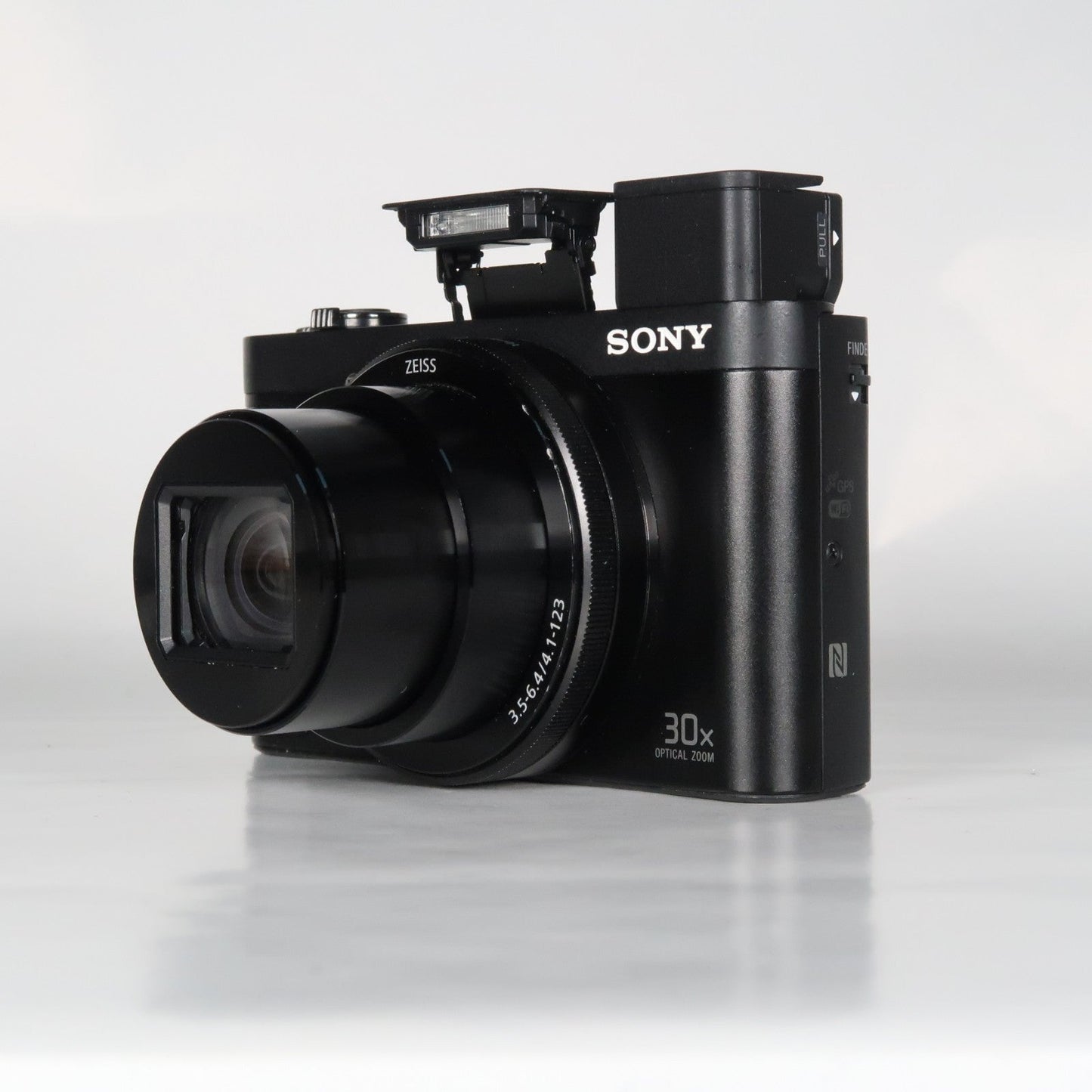 Soney Cyber-shot DSC-HX90V 18.2MP Digital Camera – Excellent Condition, Original Packaging