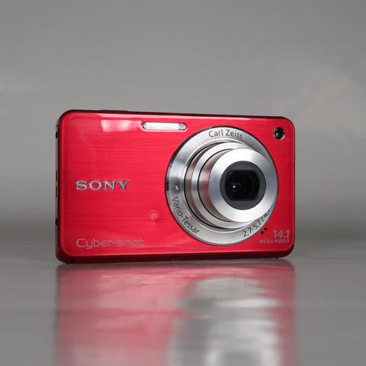 Soney Cybershot DSC-W560 14.1MP Digital Camera Red, Case – Excellent