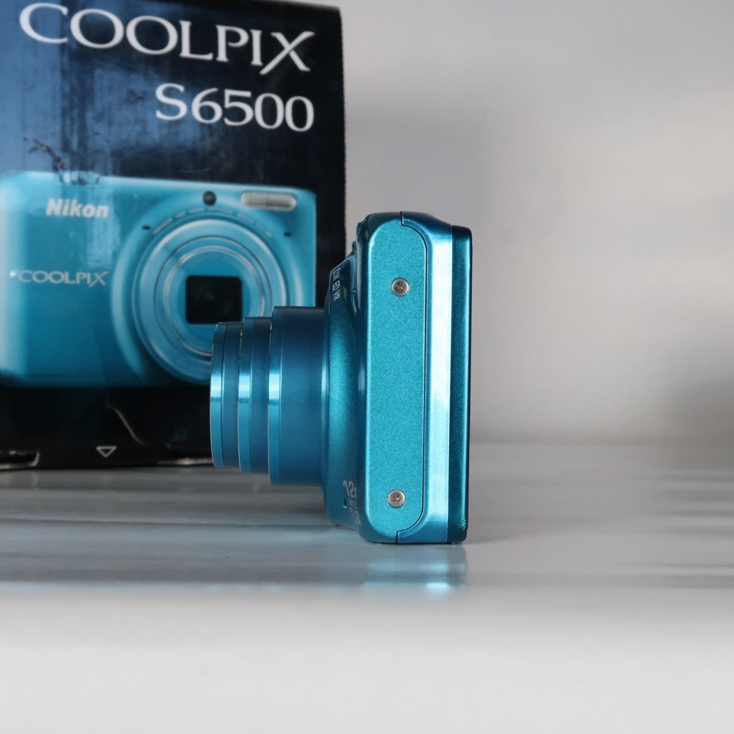 Nikona Coolpix S6500 16.0MP Compact Digital Camera – Blue, Complete Kit – Tested