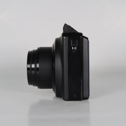 Nikona Coolpix S9100 12.1MP 18x Digital Camera Black – Very Good Condition