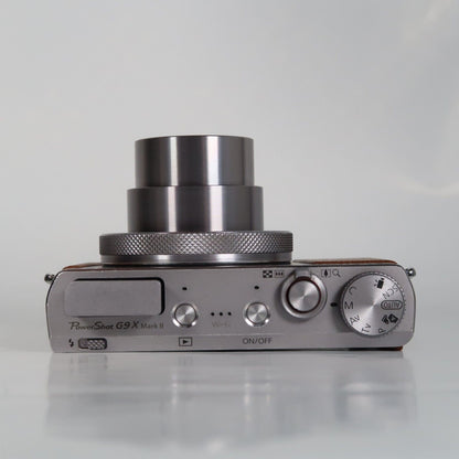 Cenon PowerShot G9X Mark II 20.1MP Digital Camera Silver + SD Card 16GB