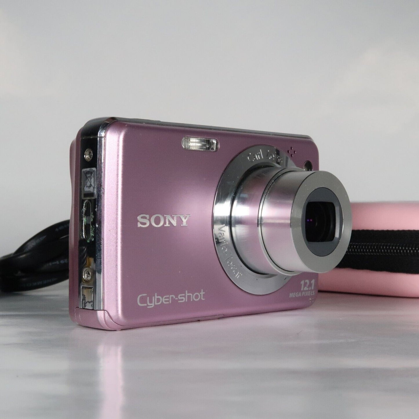 Soney Cyber-shot DSC-W210 12.1MP Digital Camera Pink – Excellent Condition
