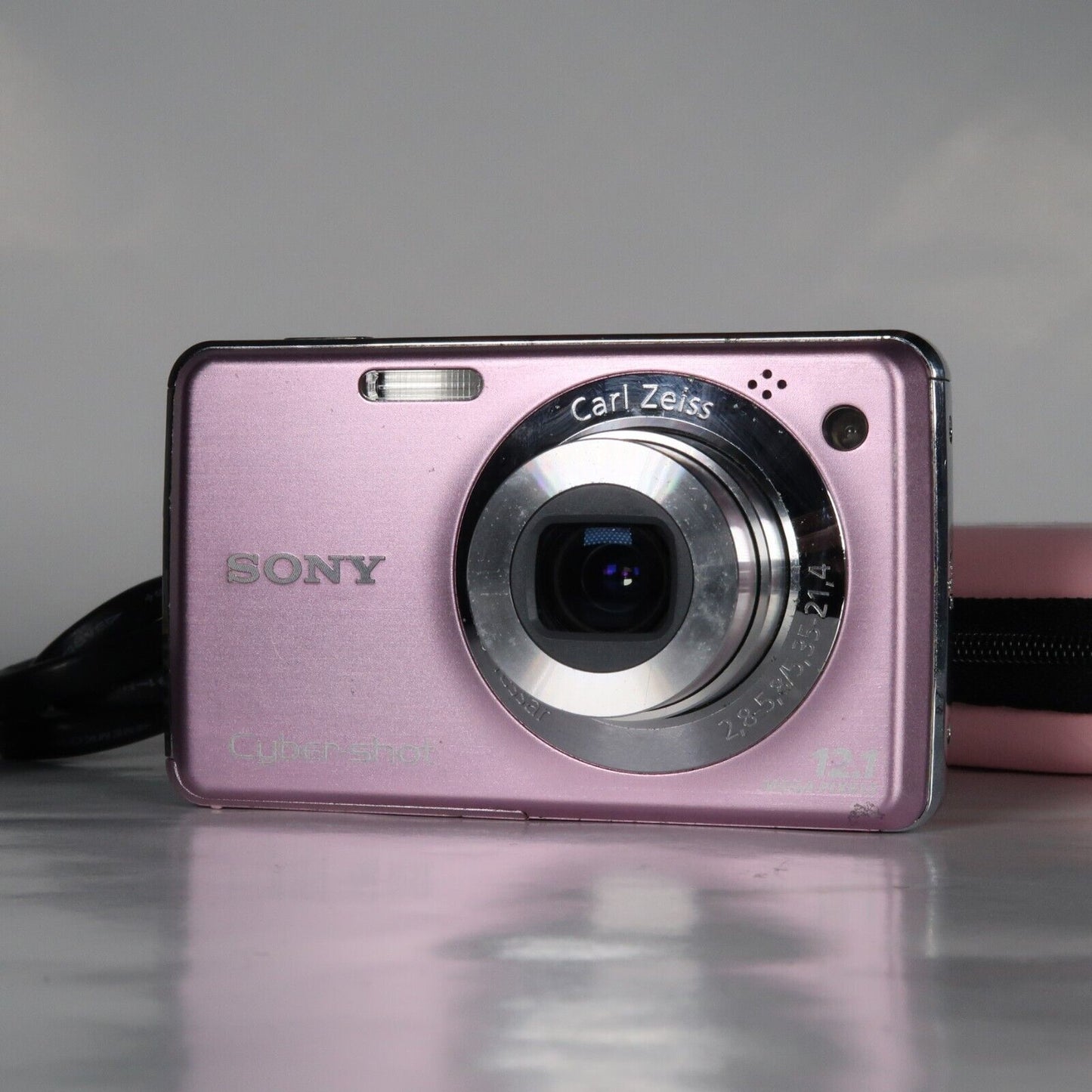 Soney Cyber-shot DSC-W210 12.1MP Digital Camera Pink – Excellent Condition