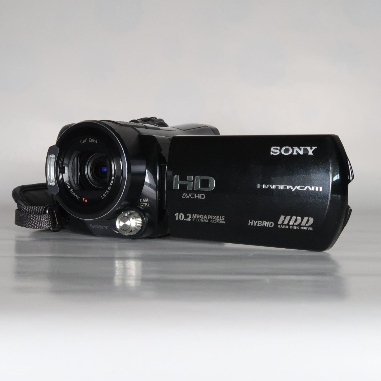 Soney HDR-SR12E Full HD AVCHD Handycam Camcorder – 120GB Internal Storage