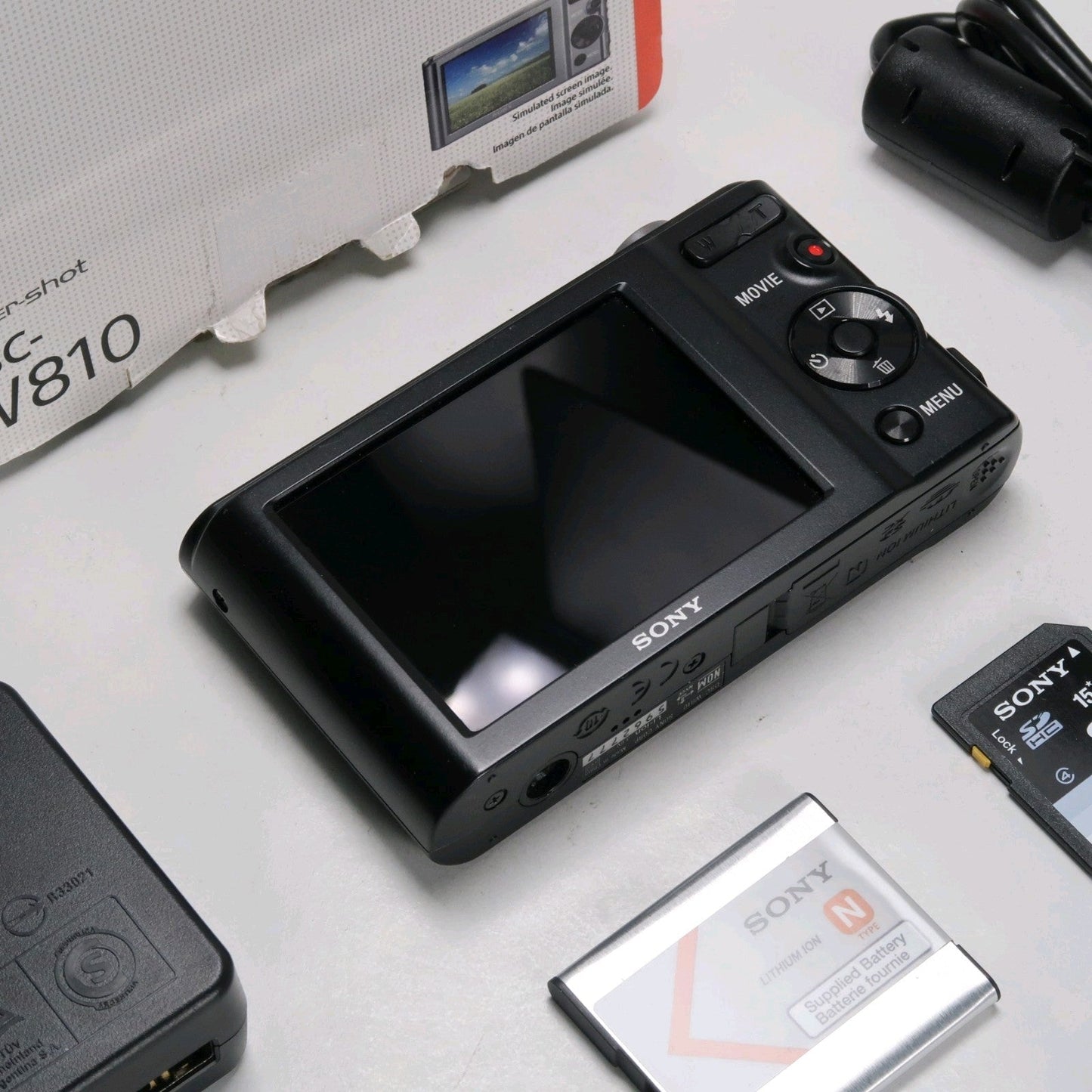 Bundle Digital Camera – Cenon IXUS 185 + Soney Cyber-shot DSC-W810
