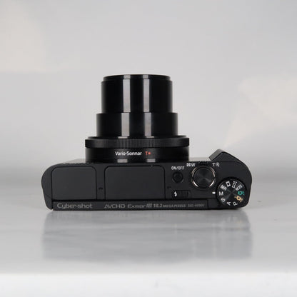 Soney Cyber-shot DSC-HX90V 18.2MP Digital Camera – Excellent Condition, Original Packaging