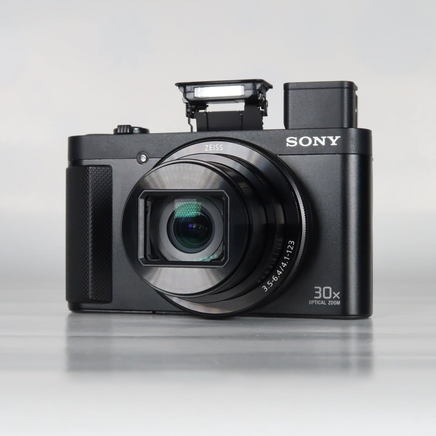 Soney Cyber-shot DSC-HX90V 18.2MP Digital Camera – Original Packaging – Excellent
