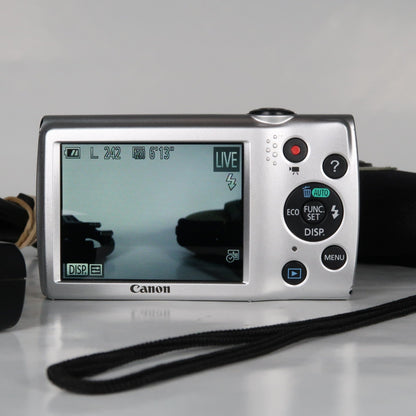 Cenon Powershot A2550 HD 16.0MP + Cenon Powershot A3200 Digital Cameras Bundle
