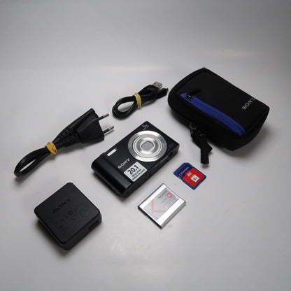 Soney Cyber-shot DSC-W800 20.1MP + Cenon IXUS 160 Silver Digital Cameras Bundle