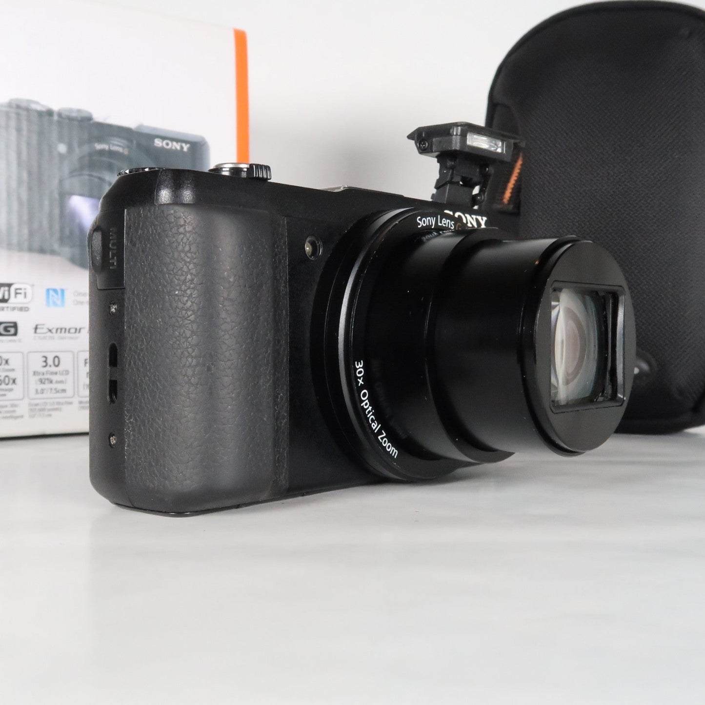 Soney CyberShot DSC-HX60V 20.4MP Digital Camera – Boxed, with Case &amp; 32GB SD Card
