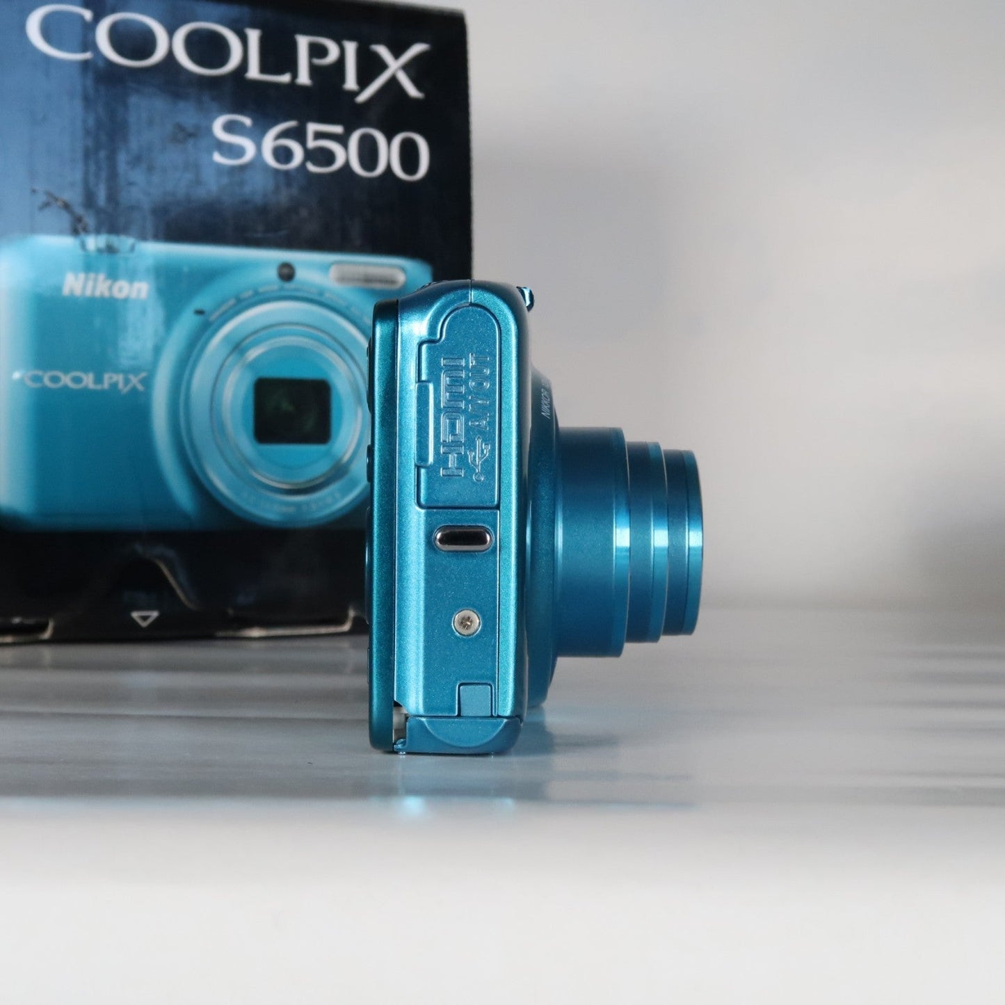 Nikona Coolpix S6500 16.0MP Compact Digital Camera – Blue, Complete Kit – Tested