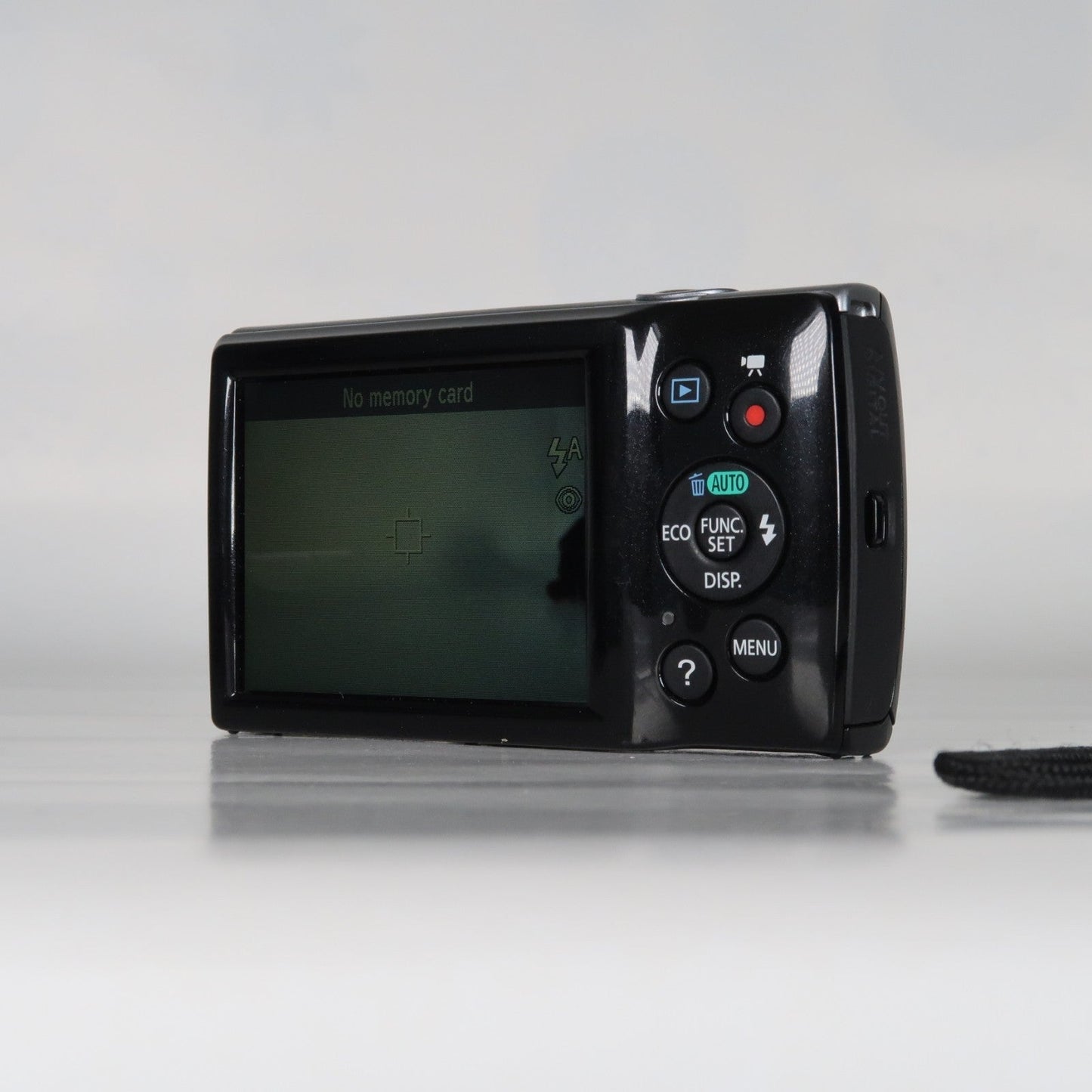 Cenon IXUS 145 / ELPH 135 16.0MP Digital Camera Black – With SD Card 4GB &amp; Case