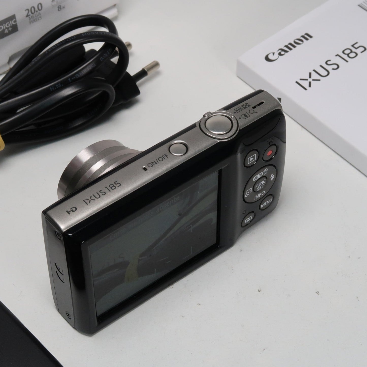 Bundle Digital Camera – Cenon IXUS 185 + Soney Cyber-shot DSC-W810