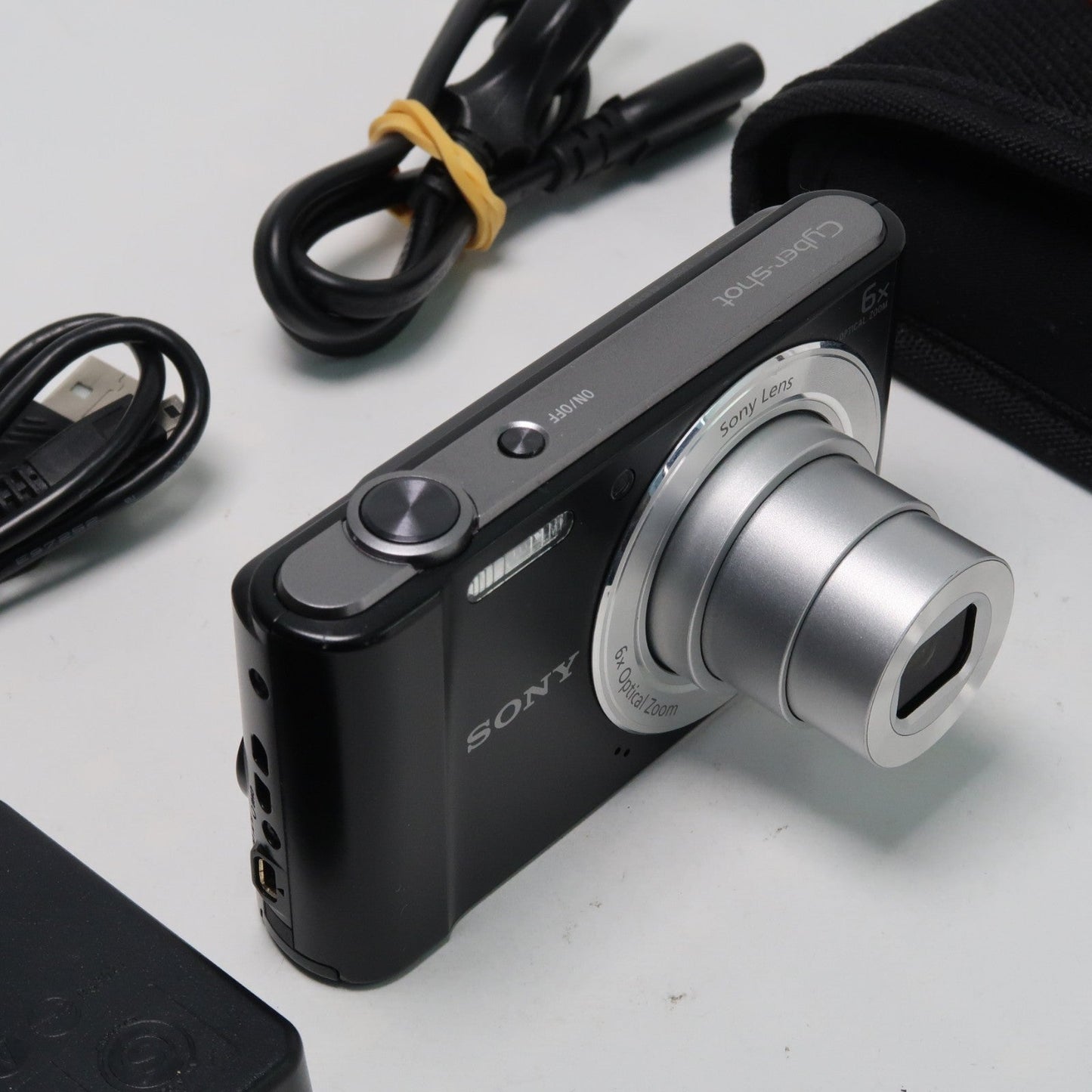 Cenon IXUS 177 Black 20.0MP 8x Digital Camera – Mint Condition