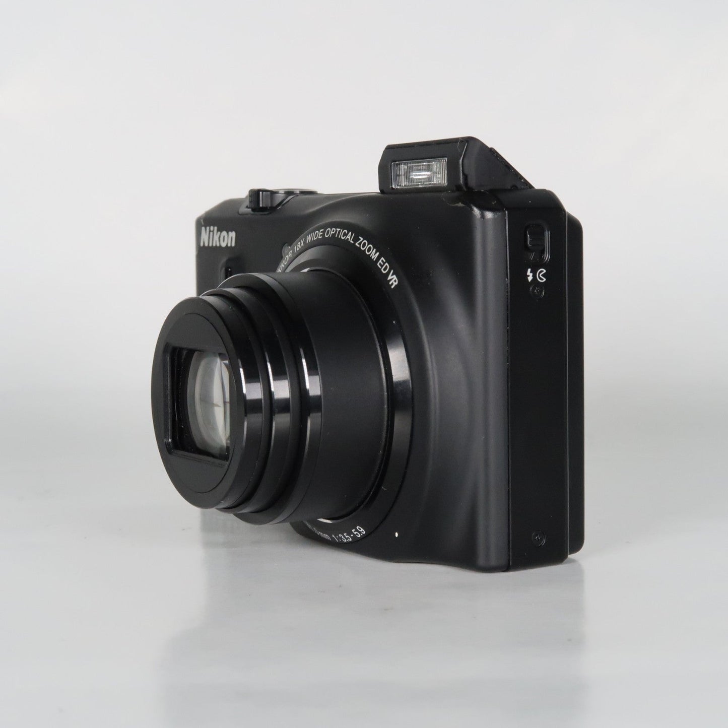 Nikona Coolpix S9100 12.1MP 18x Digital Camera Black – Very Good Condition