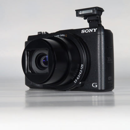 Soney CyberShot DSC-HX60V 20.4MP – Black – 30x Zoom + Case + 32GB SD Card