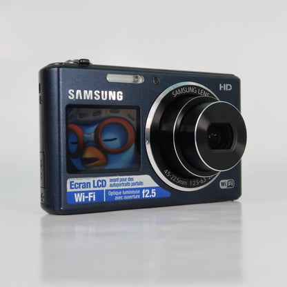 Samung  DualView DV150F 16.2MP Digital Camera – Blue – Excellent