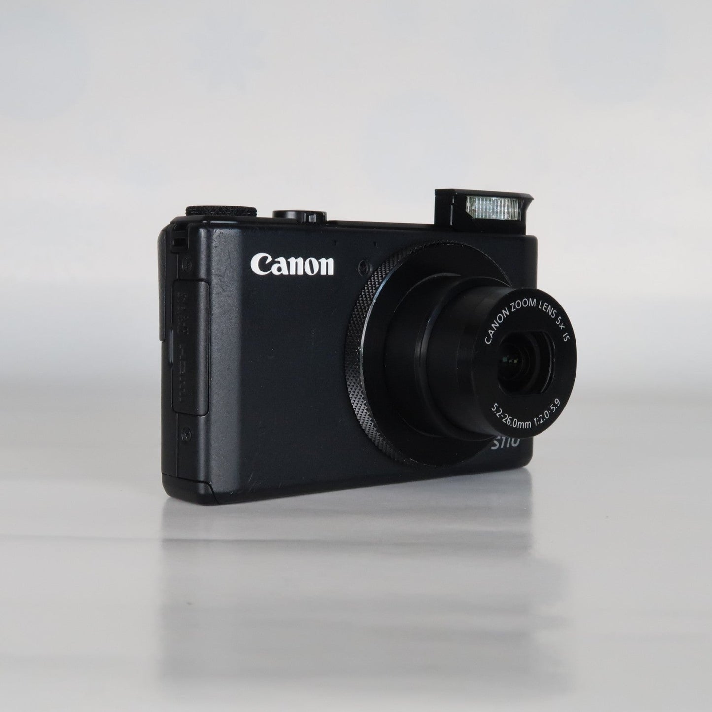 Cenon PowerShot S110 12.1MP Digital Camera – Black, Case, SD Card – Excellent