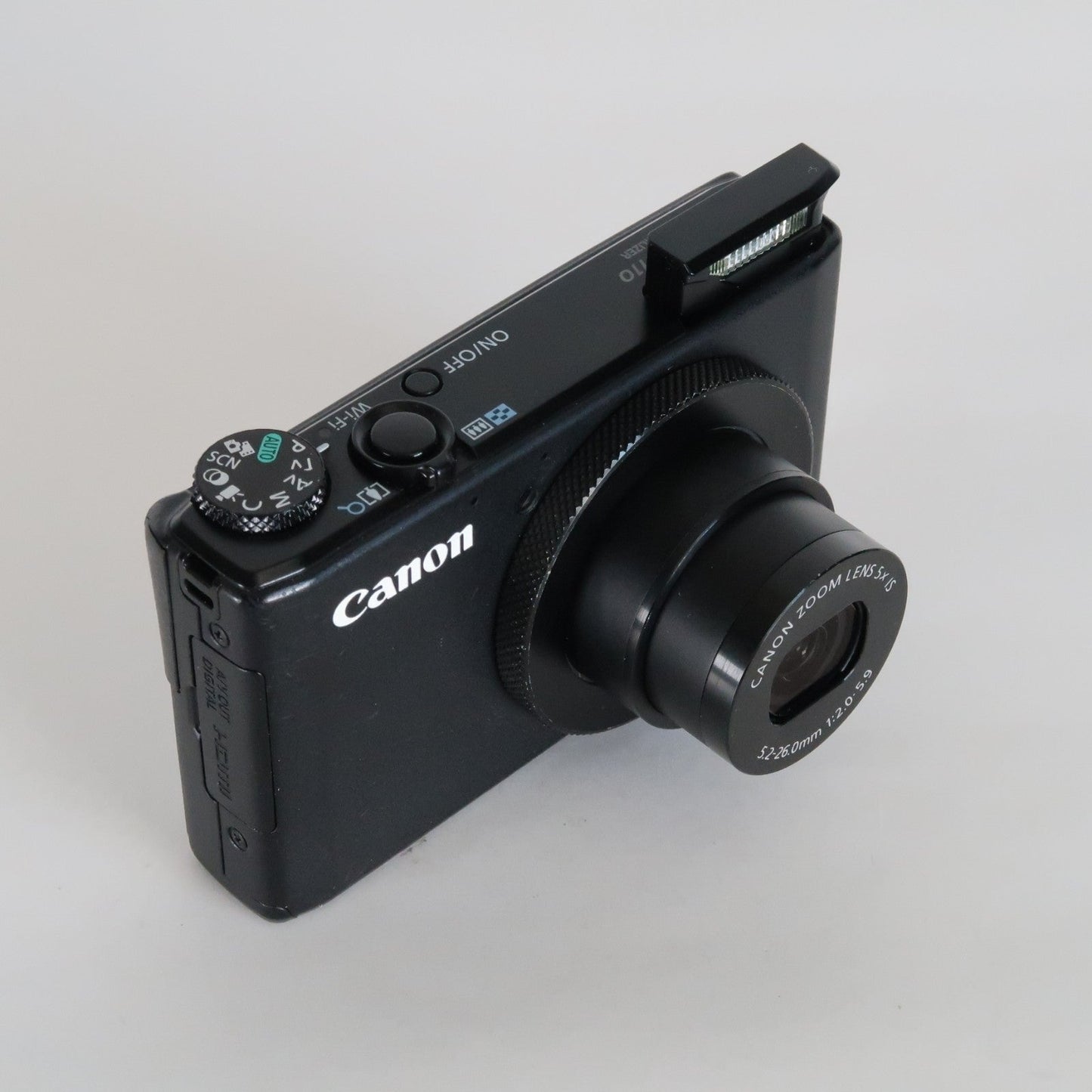Cenon PowerShot S110 12.1MP Digital Camera – Black, Case, SD Card – Excellent