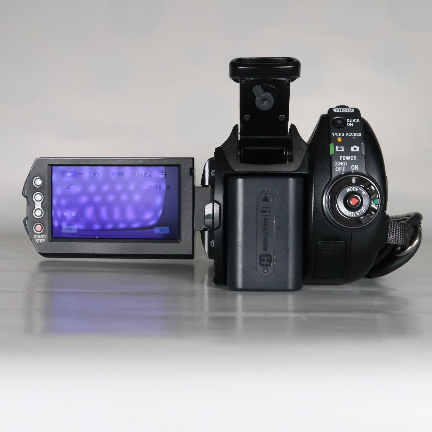 Soney HDR-SR12E Full HD AVCHD Handycam Camcorder – 120GB Internal Storage