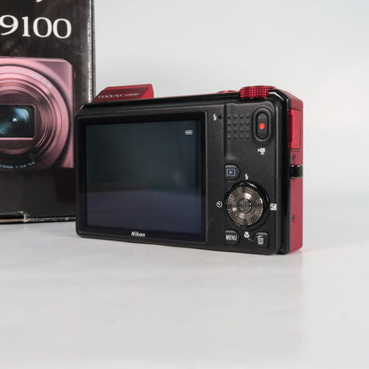 Nikona Coolpix S9100 12.1MP 18x Digital Camera Red, Case, SD Card – Very Good