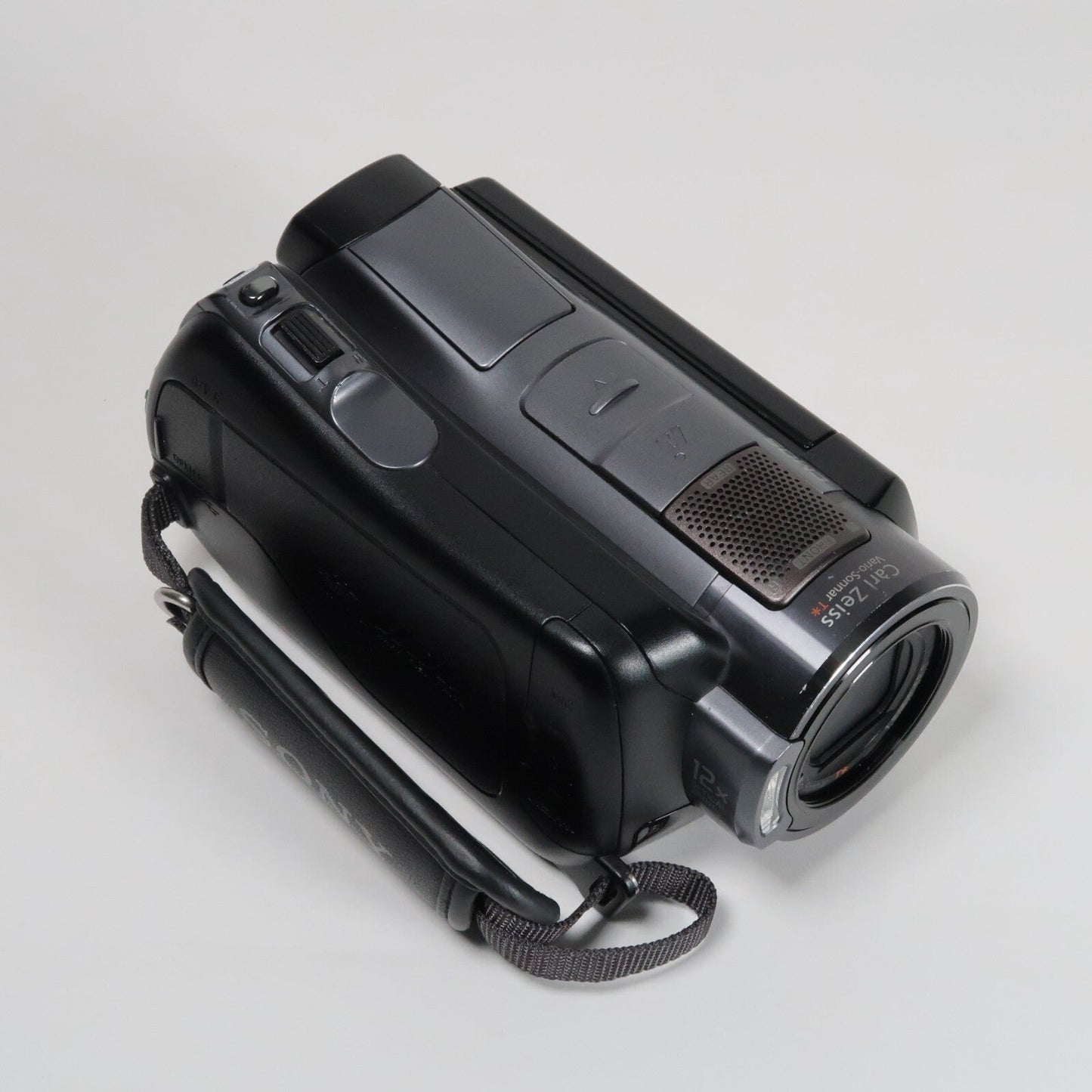 Soney HDR-SR12E Full HD AVCHD Handycam Camcorder – 120GB Internal Storage