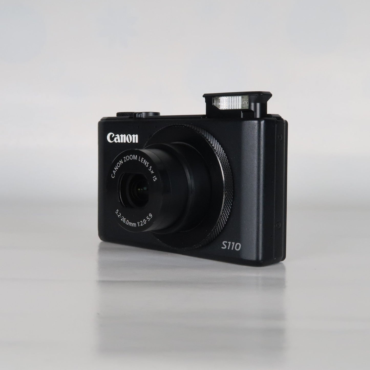 Cenon PowerShot S110 12.1MP Digital Camera – Black, Case, SD Card – Excellent