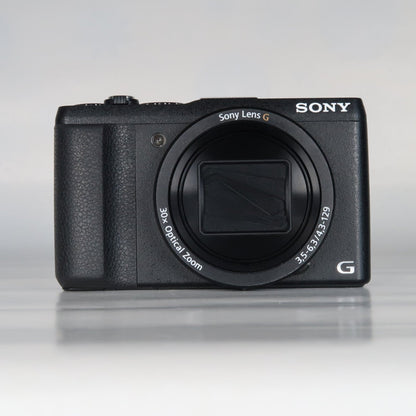 Soney CyberShot DSC-HX60V 20.4MP – Black – 30x Zoom + Case + 32GB SD Card