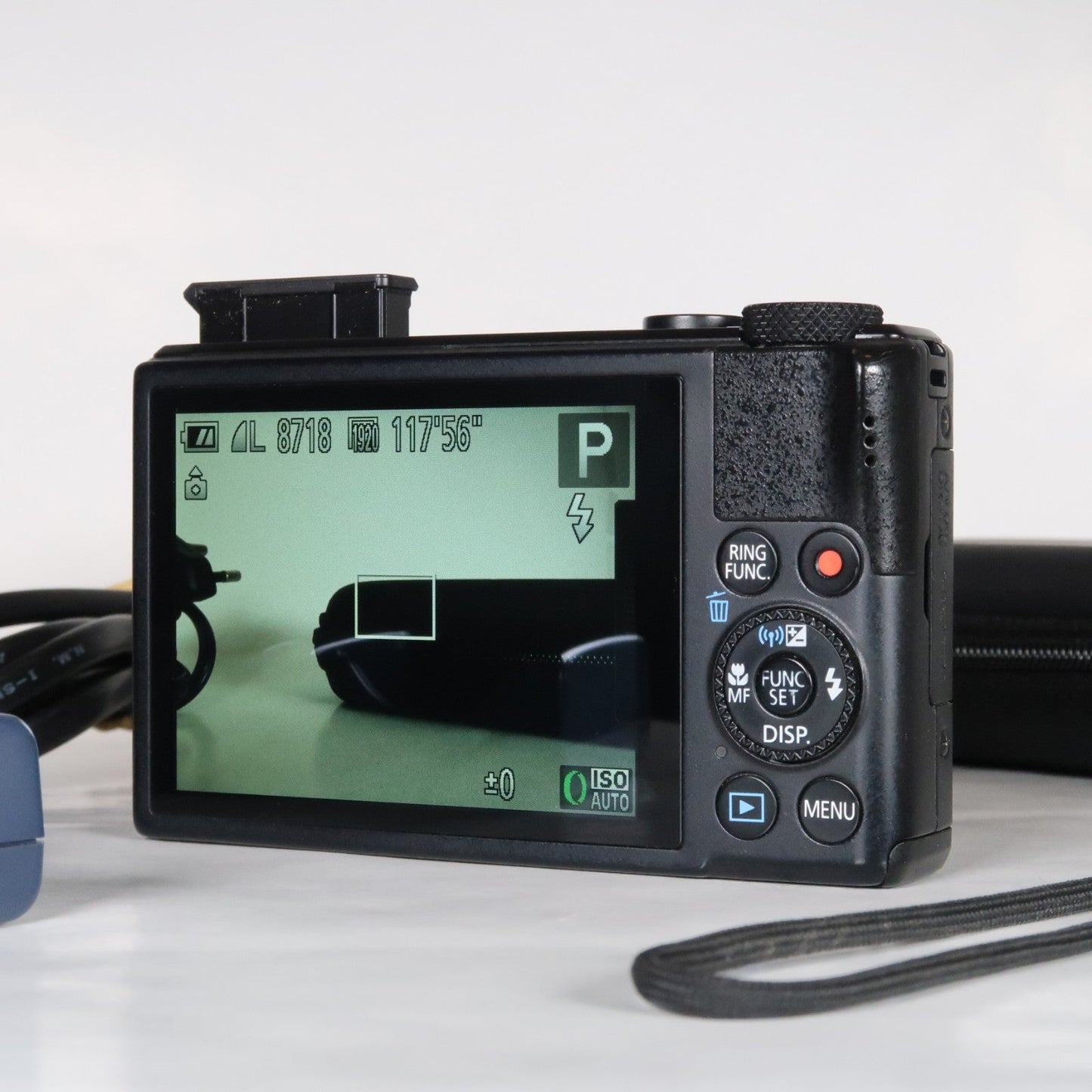 Cenon PowerShot S110 12.1 MP Digital Camera Black – Original Packaging – Excellent