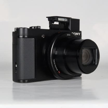Soney Cyber-shot DSC-HX90V 18.2MP Digital Camera – Excellent Condition, Original Packaging