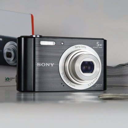 Soney Cyber-shot DSC-W800 Black + W810 Pink Digital Camera + Cenon Ixus 185 S