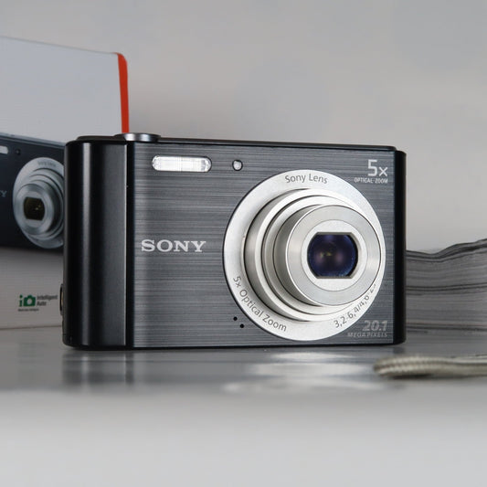 Soney Cyber-shot DSC-W800 Black + W810 Pink Digital Camera + Cenon Ixus 185 S