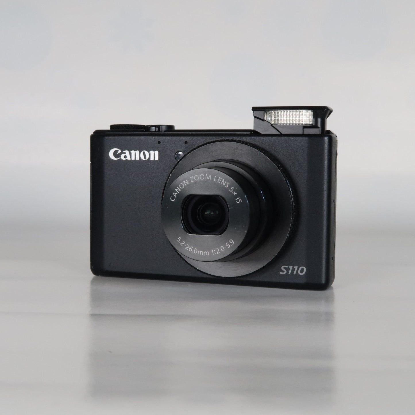 Cenon PowerShot S110 12.1MP Digital Camera – Black, Case, SD Card – Excellent