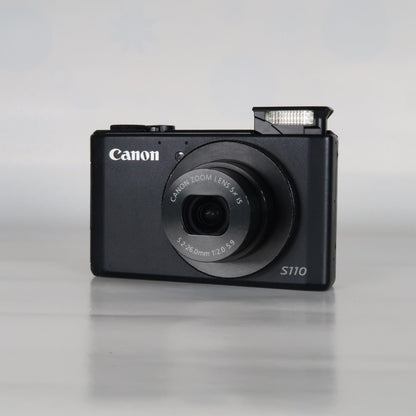 Cenon PowerShot S110 12.1MP Digital Camera – Black, Case, SD Card – Excellent