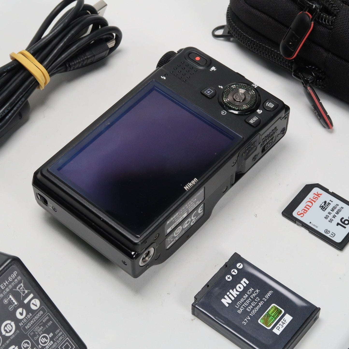 Nikona Coolpix S9100 12.1MP 18x Digital Camera Black – Very Good Condition